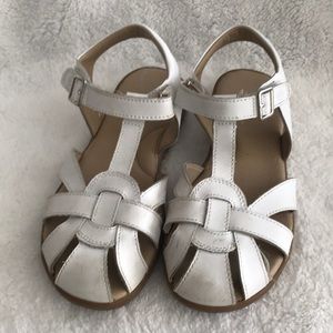 Stride Rite Girls white sandals